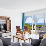 Panorama فيلة