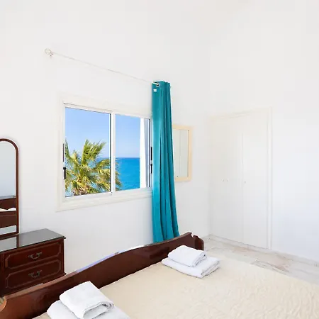 Villa Panorama Pomos